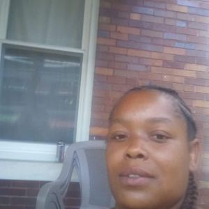 Meet your Posher, Kisha